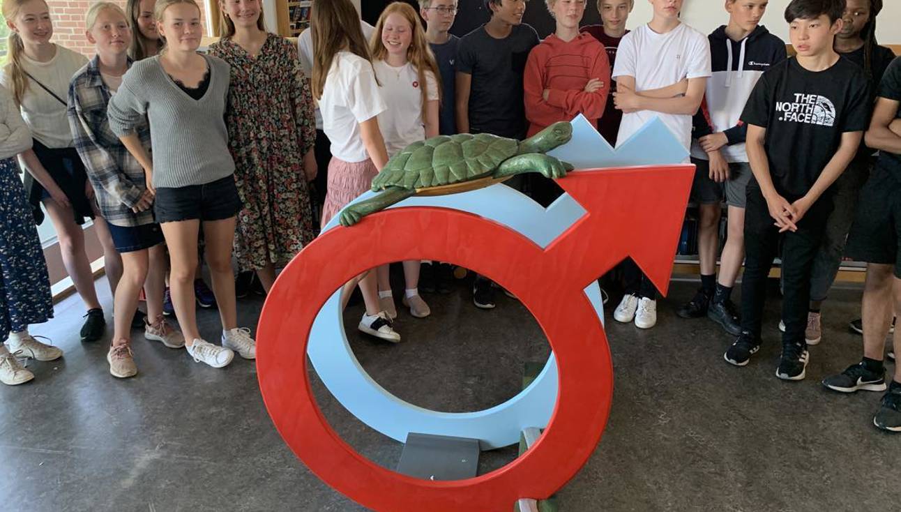 Vervad Skulptur Til Mål 16